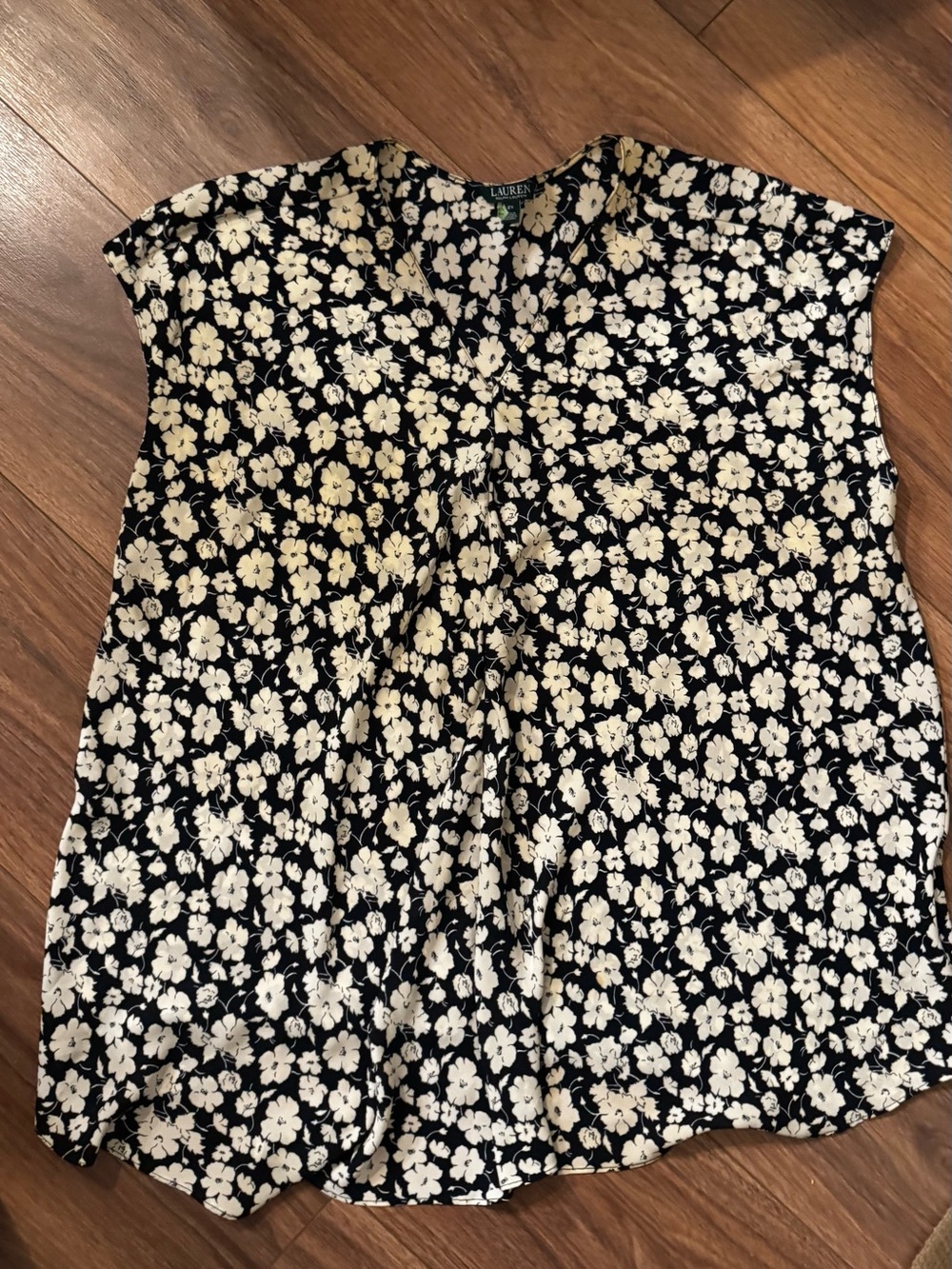 Ralph Lauren Black Floral V-Neck Cap Sleeve Blouse size 2X